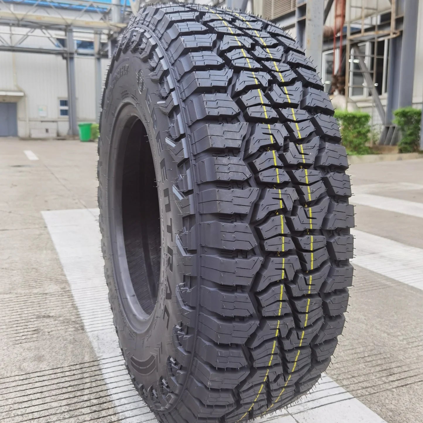 P 275/55R20 Rough Master XT 117 H - KORS TIRE