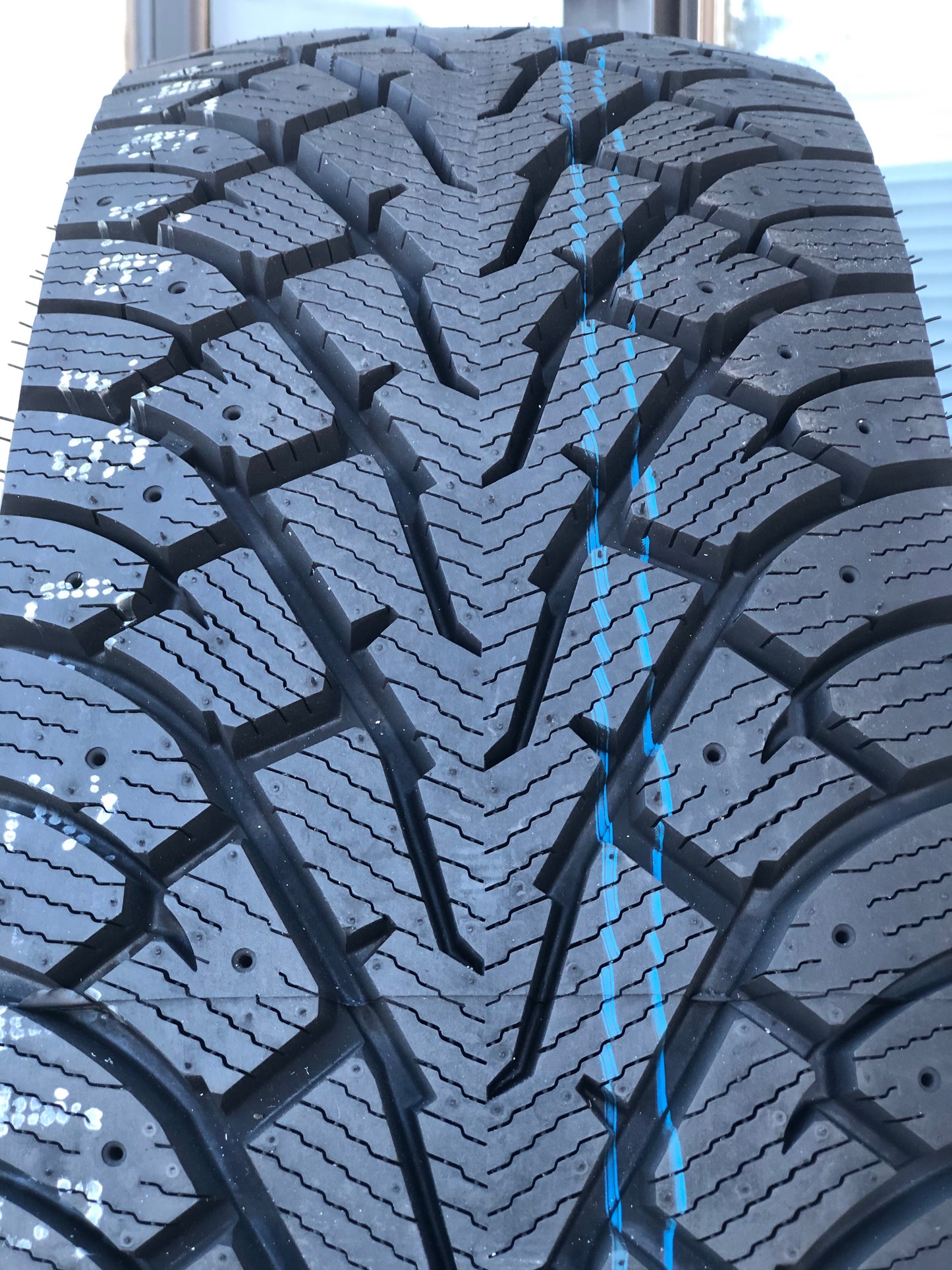 LT 265/75R16 WINTER RX 858 - KORS TIRE